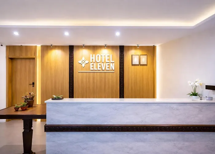 Hotel Eleven *